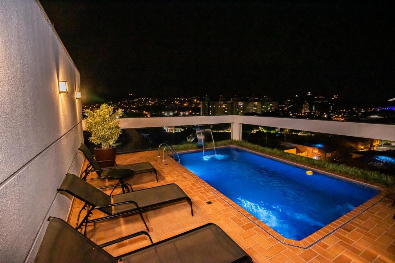Prado Hotel Ампару Экстерьер фото
