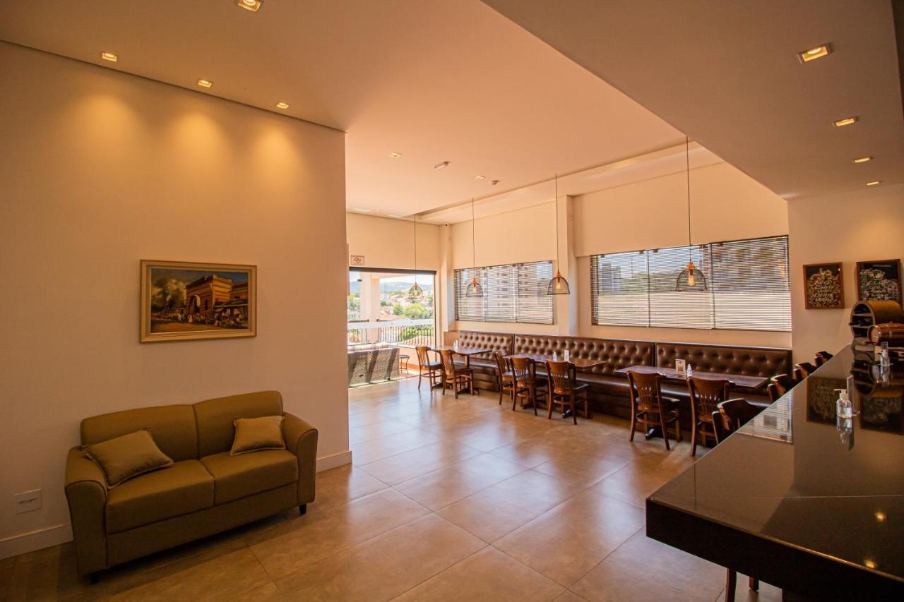 Prado Hotel Ампару Экстерьер фото